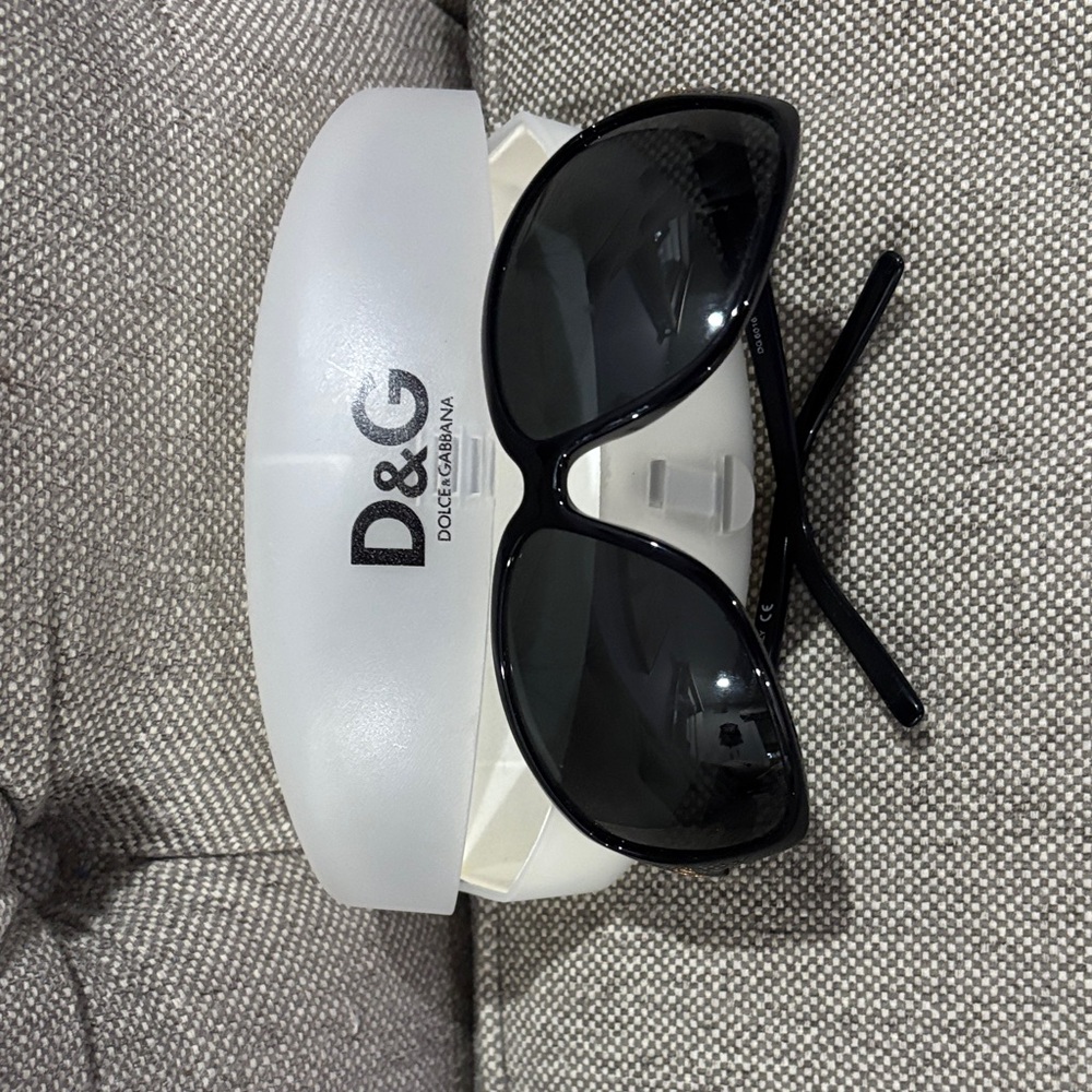 D&G Sleek Black Eyewear